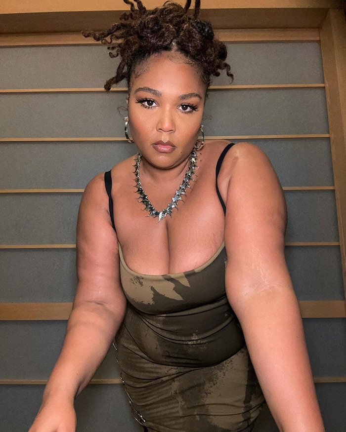 Lizzo Shows Off Slimmed-Down Figure While Modeling Her Shapewear Line Lizzo Shows Off Slimmed-Down Figure While Modeling Her Shapewear Line