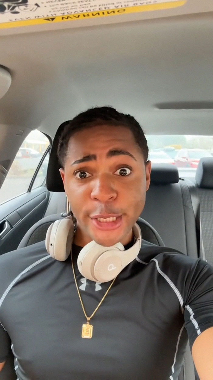 Woman Interrupts Man At The Gym And Tells Him To “Stop Staring,” But He Has The Perfect Comeback Woman Interrupts Man At The Gym And Tells Him To “Stop Staring,” But He Has The Perfect Comeback