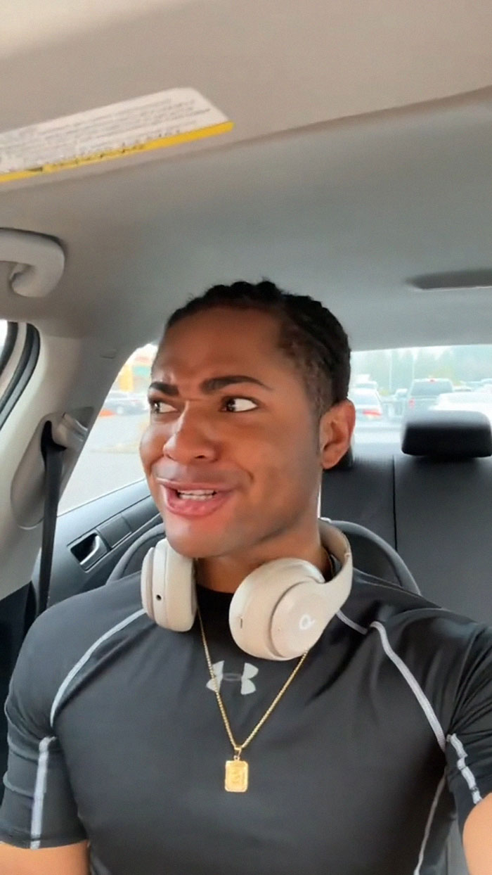 Woman Interrupts Man At The Gym And Tells Him To “Stop Staring,” But He Has The Perfect Comeback Woman Interrupts Man At The Gym And Tells Him To “Stop Staring,” But He Has The Perfect Comeback