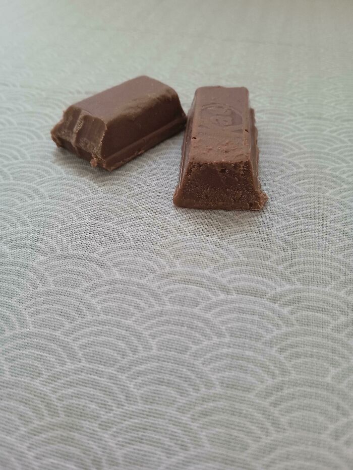 I Was Eating A Kitkat Bar And I Only Got The Chocolate. Not Cookie And Chocolate. Weird