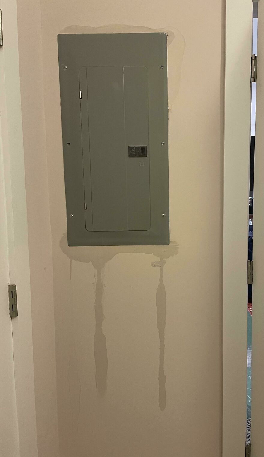 Washing Machine In The Apartment Above Me Was Pouring Water For Days, And No One Noticed Until It Started Pouring Out Of My Circuit Breaker