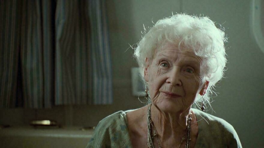 In Titanic, On Her Deathbed, Instead Of Thinking About Her Children And Husband With Whom She’s Been Living For 70 Years, Rose Remembers Some Homeless Dude Who F***ed Her On A Boat