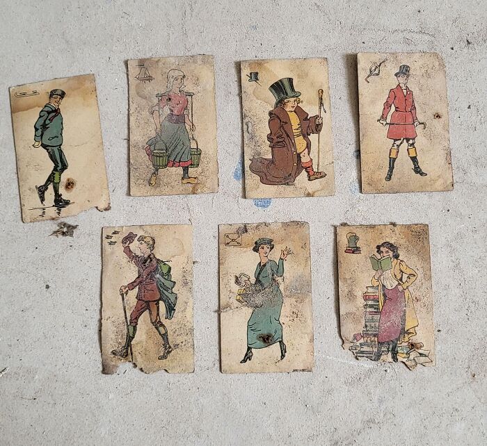 Found These Old Cards. Anyone Know What They Are?