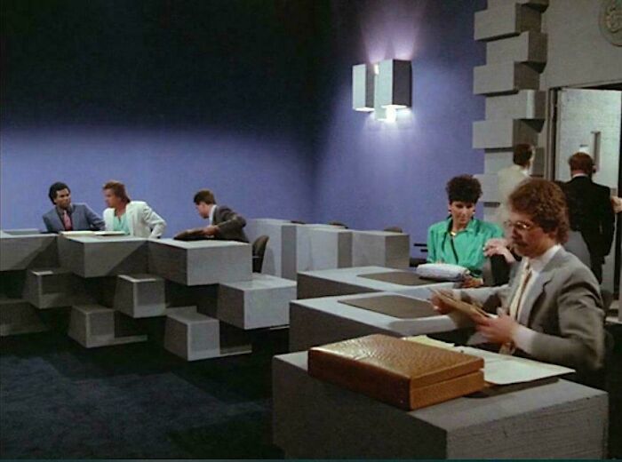 A Rad Postmodern Courtroom On Miami Vice (1986)