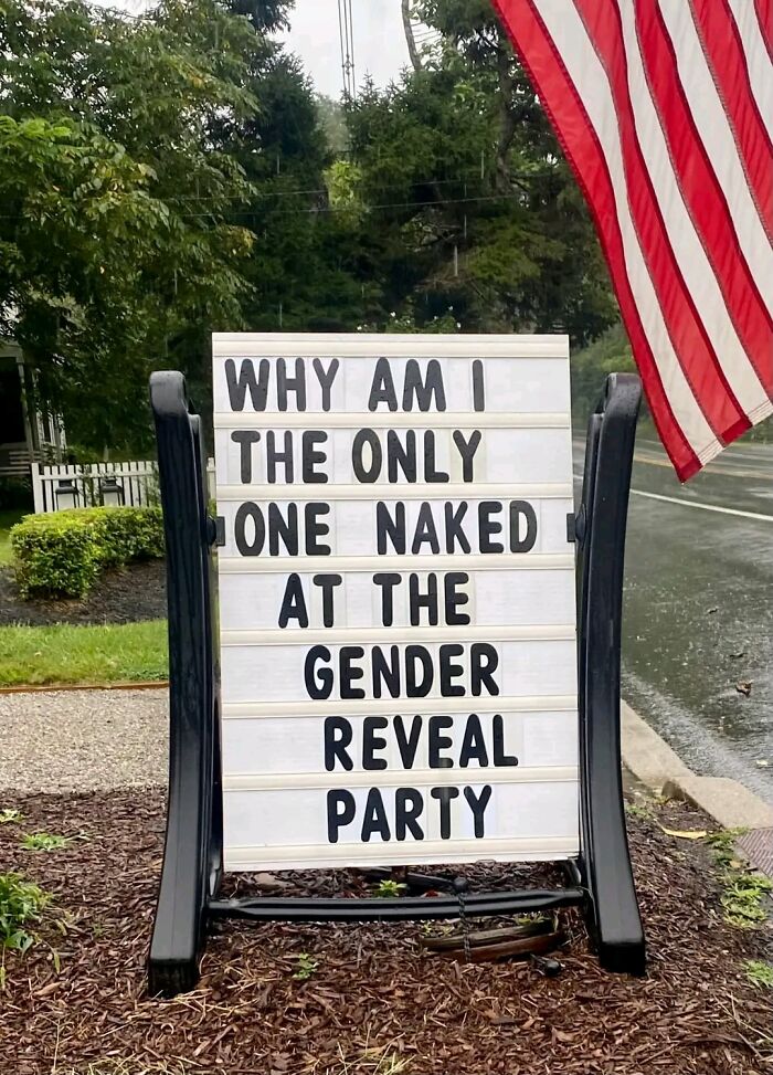 ¿Por qué soy la única persona desnuda en la fiesta de revelación de género?
