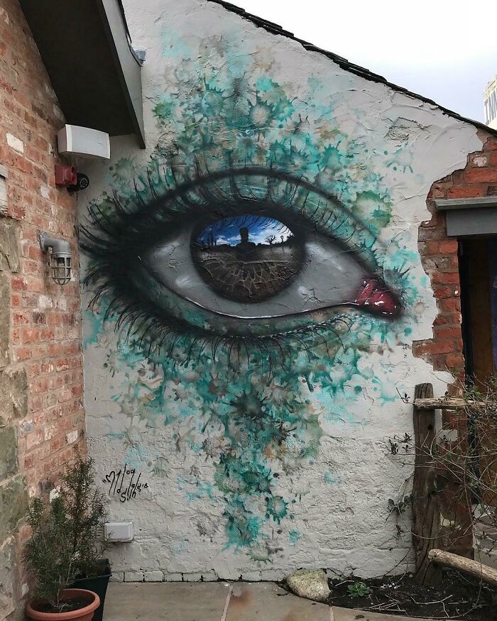 This Street Art Looks Absolutely Insane