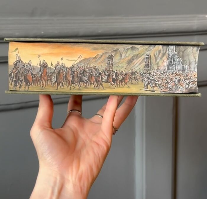 This Talented Artist Makes Beautiful Paintings On The Edges Of Books