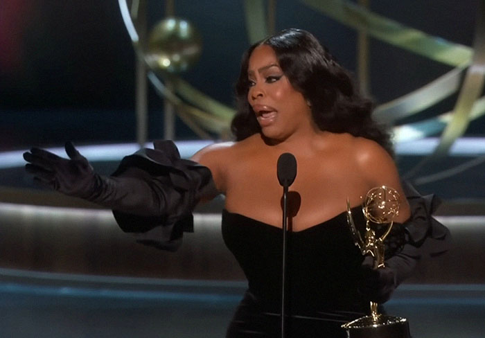 “I Want To Thank Me”: Niecy Nash-Betts Is Praised For Her Acceptance Speech After Winning An Emmy
