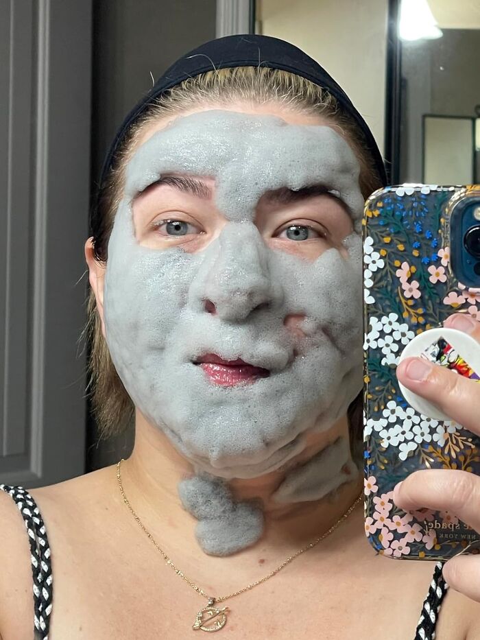 Freak Out Your Friends — In The Best Way — With Those Fizzy Face Feels. Elizavecca Milky Piggy Carbonated Bubble Clay Mask Is Basically A Skin Party, And Trust Me, Your Pores Are So Invited
