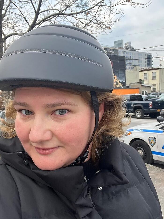 You Know The Drill — Protect Your Brilliant Brain But Make It Fashion. The Collapsible Helmet Folds Faster Than You Can Say "Where's My Bike Lock?", Making It The Ultimate Ride-Or-Die Accessory.