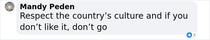 Woman Gets “Dress-Coded” While Visiting Famous Church In Milan, Sparking Outrage Online Woman Gets “Dress-Coded” While Visiting Famous Church In Milan, Sparking Outrage Online