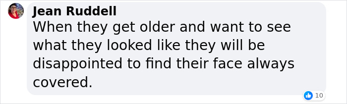 Parents Worried About “Nose Cover” Trend That Teens Are Using In Photos, Experts Reveal The Reason Parents Worried About “Nose Cover” Trend That Teens Are Using In Photos, Experts Reveal The Reason