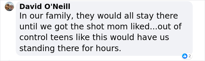 Parents Worried About “Nose Cover” Trend That Teens Are Using In Photos, Experts Reveal The Reason Parents Worried About “Nose Cover” Trend That Teens Are Using In Photos, Experts Reveal The Reason