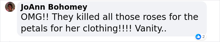 “What A Waste Of Money": Jennifer Lopez’s Striking Look At Paris Fashion Week Has People Talking “What A Waste Of Money": Jennifer Lopez’s Striking Look At Paris Fashion Week Has People Talking