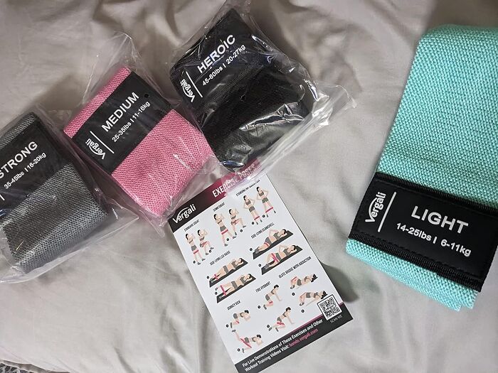 Who Needs A Gym, When You Can Turn Your Living Room Into A Booty-Licious Burn Zone With These Fabric Bands?