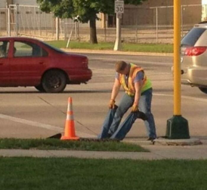 50 Times “Idiots At Work” Showed Just How Stupid Humans Can Be