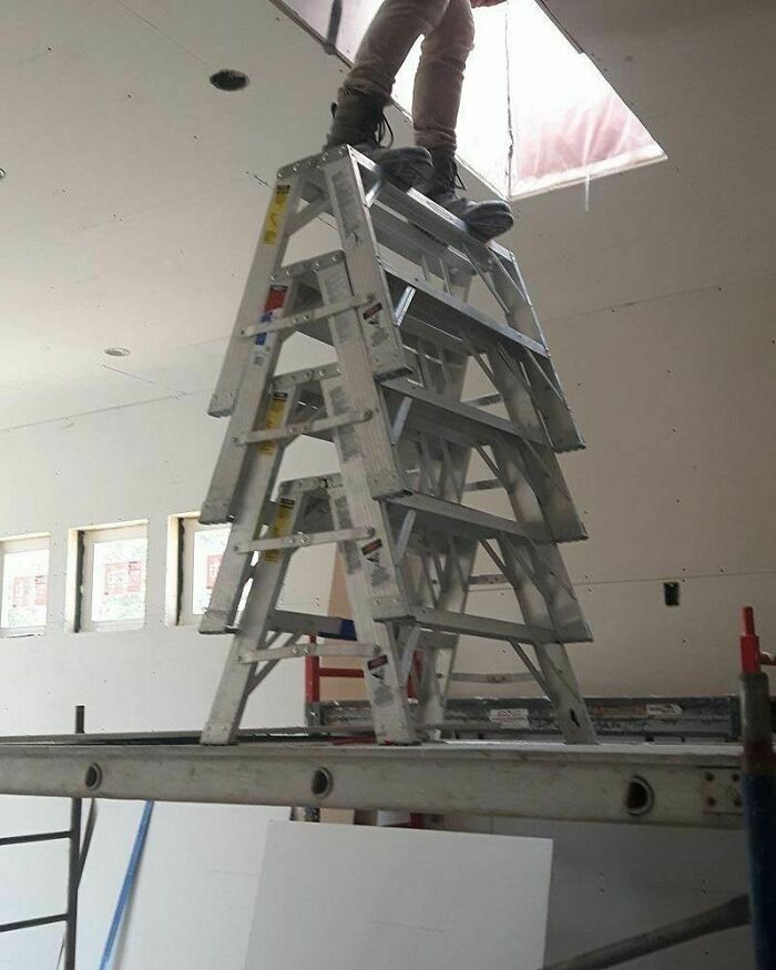50 Times “Idiots At Work” Showed Just How Stupid Humans Can Be