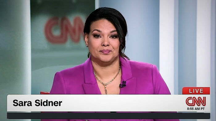 CNN Anchor Shared That She Is Currently Getting Treatment For Stage 3 Breast Cancer During "CNN News Central" CNN Anchor Shared That She Is Currently Getting Treatment For Stage 3 Breast Cancer During "CNN News Central"