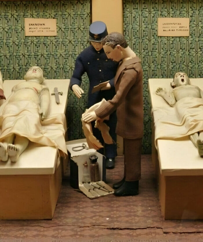 The 'St Dennistoun Mortuary', A Macabre Coin-Operated Automaton Made Around 1900. When A Coin Is Inserted, The Doors Open To Reveal Morticians Working On Several Dead Bodies Laid Out On Embalming Tables