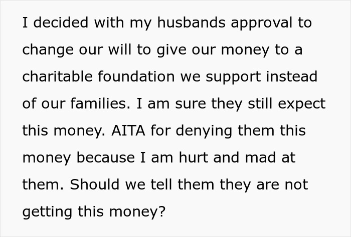 Family Assumes They’ll Be Splitting Rich Couple’s Fortune, Don’t Realize They’re Getting Nothing