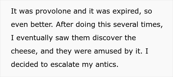 Woman Can’t Stand Neighbors Blocking The Garages, Comes Up With Unique Ways To Make Them Stop Woman Can’t Stand Neighbors Blocking The Garages, Comes Up With Unique Ways To Make Them Stop