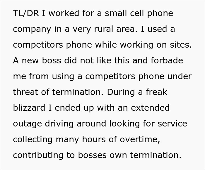 Boss Threatens To Fire Employee For Using Competitor’s Phone, Loses It When He Doesn’t