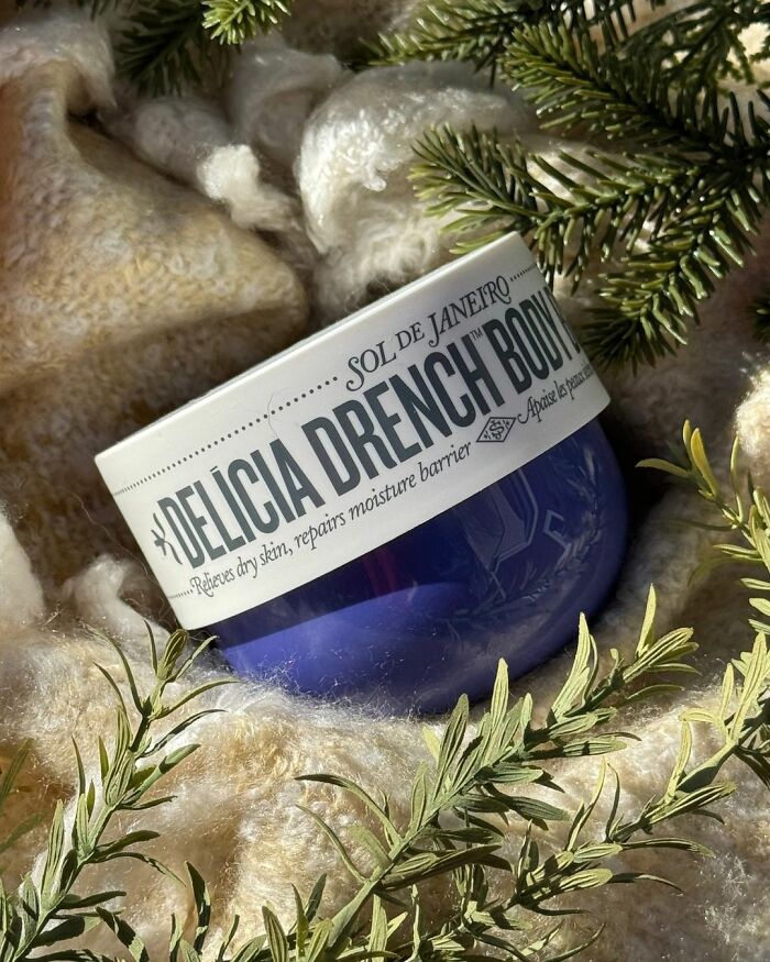 Sephora Lotion Goes Viral When Users Start Noticing Way More Spiders Around After Applying It Sephora Lotion Goes Viral When Users Start Noticing Way More Spiders Around After Applying It