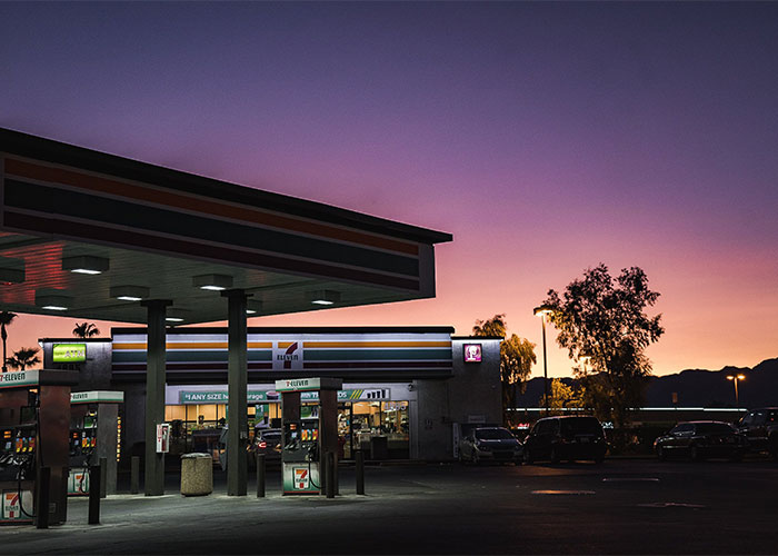 Guy Made To Regret His 10€ Con After Victim Takes Petty Revenge Guy Made To Regret His 10€ Con After Victim Takes Petty Revenge