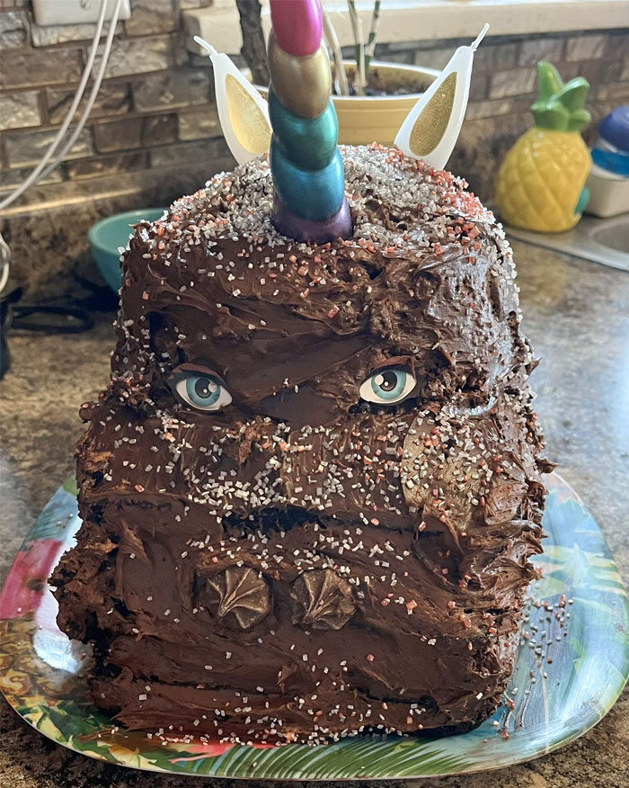 I Tried To Make A Unicorn Cake Once And It Turned Out To Look Like Godzilla. It Was An Angry Unicorn