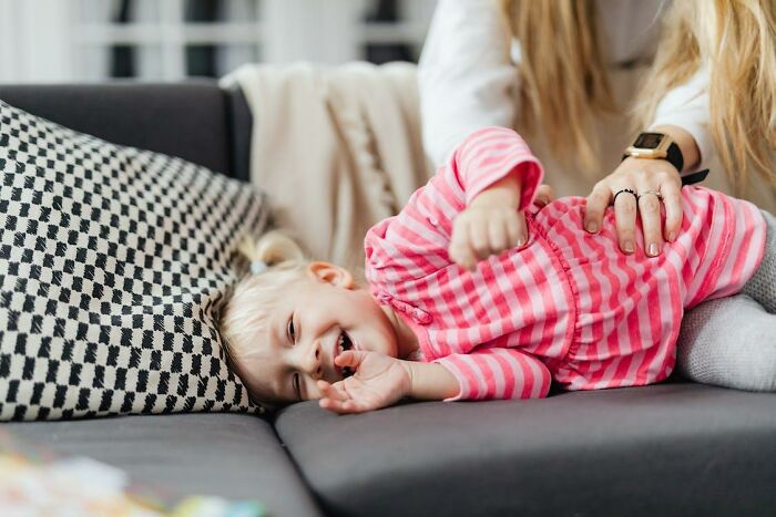 30 Of The Wildest Superstitions About Raising Babies That Grandparents Took For Fact