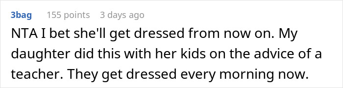 Parent Refuses To Entertain Daughter’s Morning Tantrum, Sends Her To School In PJs Parent Refuses To Entertain Daughter’s Morning Tantrum, Sends Her To School In PJs