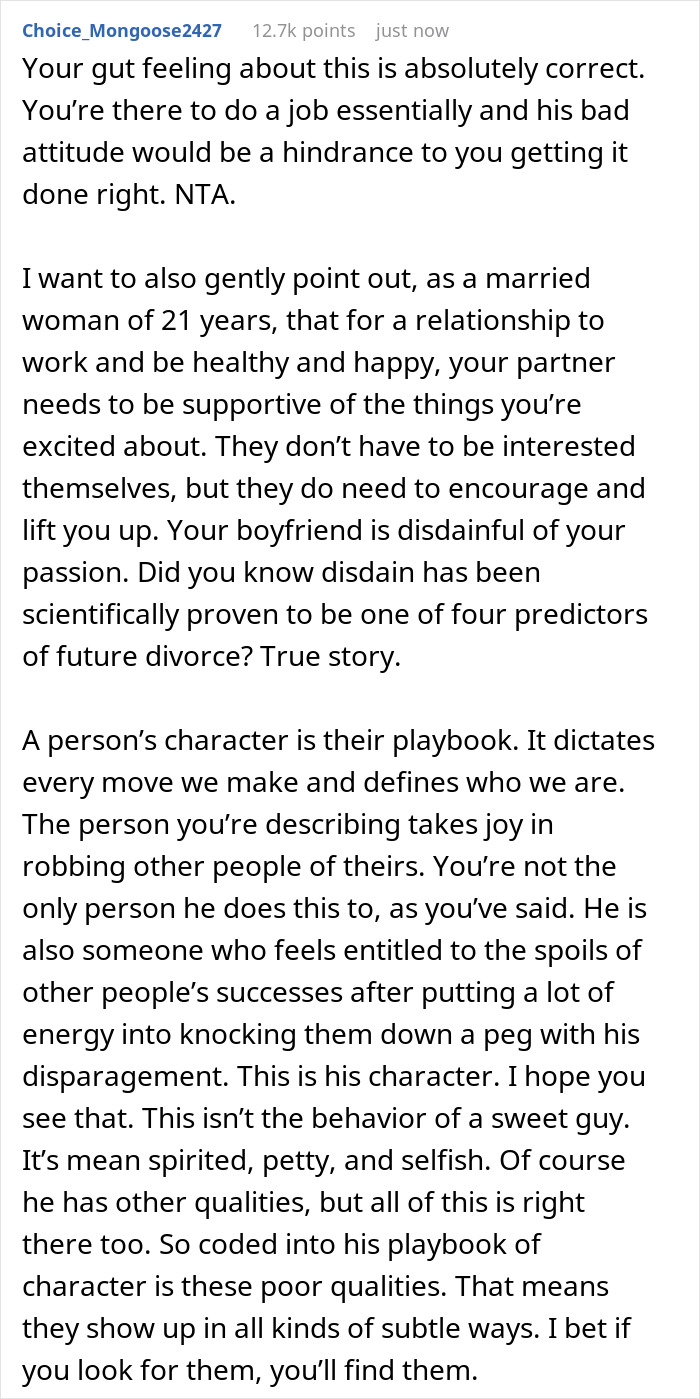 Man Requests A Free Meal, Which His GF Accepted Due To Her Hobby He Continually Made Fun Of Man Requests A Free Meal, Which His GF Accepted Due To Her Hobby He Continually Made Fun Of