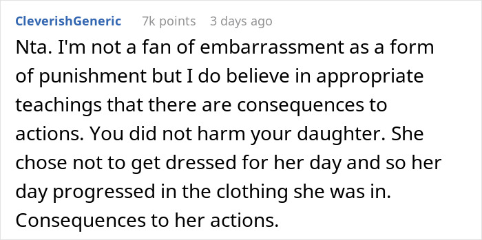 Parent Refuses To Entertain Daughter’s Morning Tantrum, Sends Her To School In PJs Parent Refuses To Entertain Daughter’s Morning Tantrum, Sends Her To School In PJs