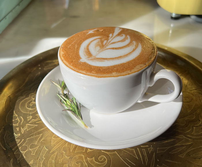 Couple Spark Outrage After Taking Over Cafe For Wedding Without Permission, Owners Clap Back Couple Spark Outrage After Taking Over Cafe For Wedding Without Permission, Owners Clap Back