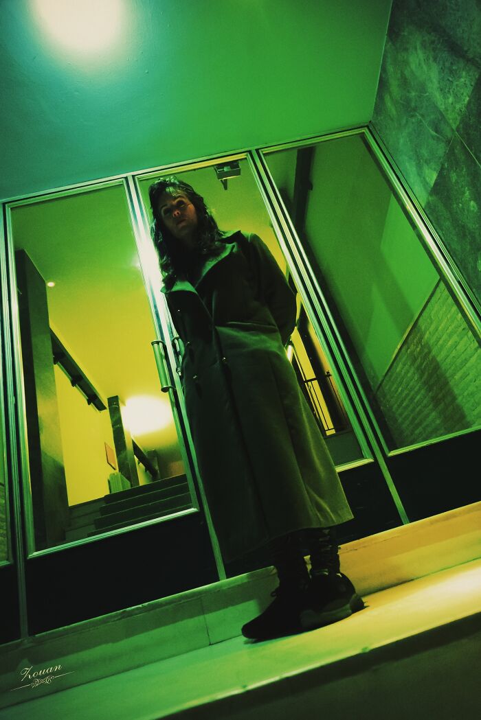 Cyberpunk Athens 2124: Night Street Photography By Zouan Kourtis (12 Pics)