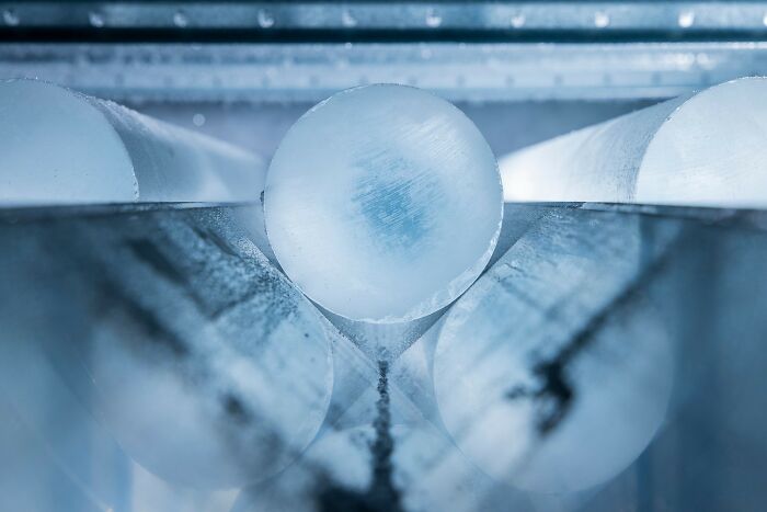 Editorial / Press / Environmental, 3rd Place: Eastgrip - Ice Core By Lukasz Larsson Warzecha