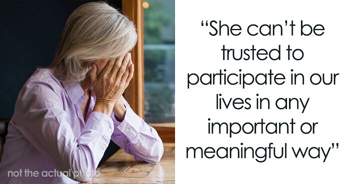 “She Left In Tears”: Entitled Mom Is Upset Daughter’s Wedding Is Not About Her