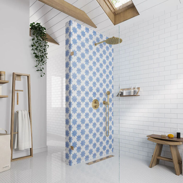 Moroccan Tiles in a bright and spacious shower 