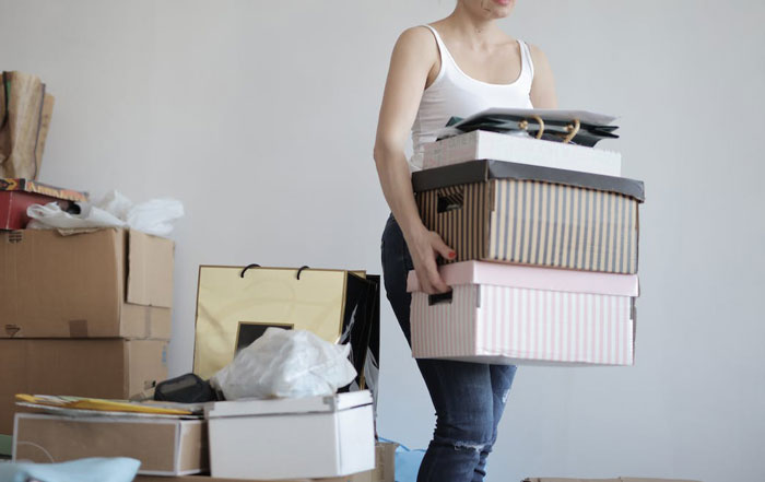 Daughter Gets Smelly Revenge After Mom Kicks Her Out Over Not Helping With Unethical Request Daughter Gets Smelly Revenge After Mom Kicks Her Out Over Not Helping With Unethical Request