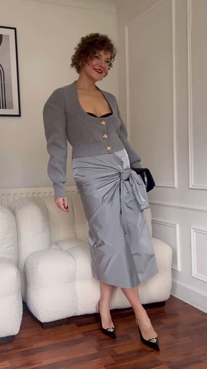 58-Year-Old Woman Loves See-Through Skirts, Wears Them With Confidence, Defying The Stereotypes 58-Year-Old Woman Loves See-Through Skirts, Wears Them With Confidence, Defying The Stereotypes