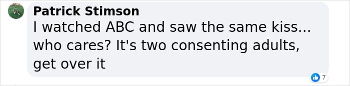 CNN Showed Two Men Kissing At Midnight, And Some Individuals Didn’t React Well To It CNN Showed Two Men Kissing At Midnight, And Some Individuals Didn’t React Well To It