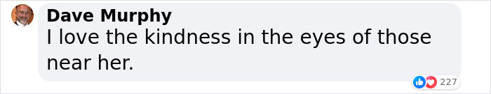 “It’s Been An Honor”: Christina Applegate’s Triumphant Presentation Earns Emmys Standing Ovation “It’s Been An Honor”: Christina Applegate’s Triumphant Presentation Earns Emmys Standing Ovation