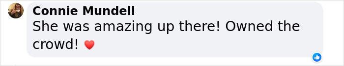 “It’s Been An Honor”: Christina Applegate’s Triumphant Presentation Earns Emmys Standing Ovation “It’s Been An Honor”: Christina Applegate’s Triumphant Presentation Earns Emmys Standing Ovation