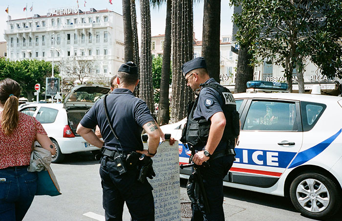 Neighbor’s $2,200 Package Is Stolen By 17 Y.O., The Owner Is Accused Of ‘Ruining Kid’s Life’