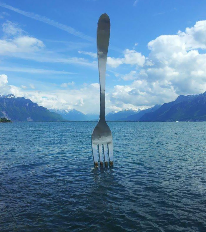 So There's A Giant Fork In The Middle Of Lake Geneva