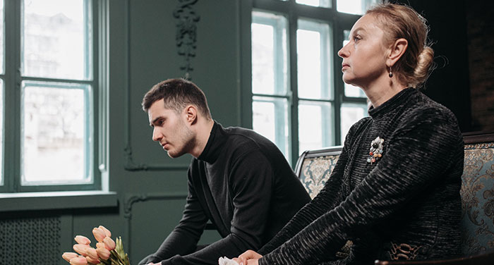 “[Am I The Jerk] For Wanting To Break Up With My GF After Her Ex’s Funeral”