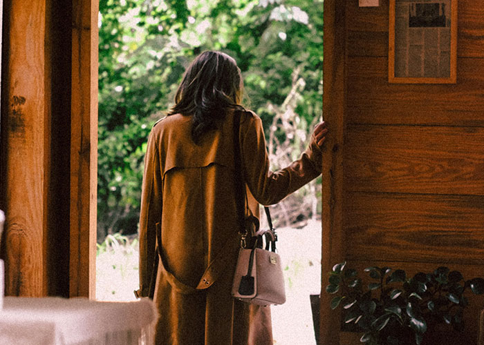 Christian Fiancé Freaks Out Over Woman’s Body Count, She Has Enough And Leaves Him Begging Christian Fiancé Freaks Out Over Woman’s Body Count, She Has Enough And Leaves Him Begging