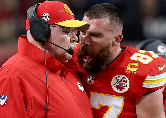 Social Media Is Warning Taylor Swift To “Run” From Travis Kelce After Super Bowl “Red Flag”