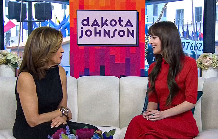 Fans Furious With Dakota Johnson’s Nepo Baby Denial Just Days After She Criticized “The Office” Fans Furious With Dakota Johnson’s Nepo Baby Denial Just Days After She Criticized “The Office”