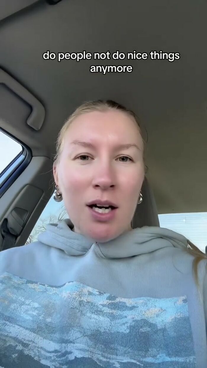 Man Is Overly Appreciative Of Woman’s Kind Gesture, She Doesn’t Get What The Big Deal Is Man Is Overly Appreciative Of Woman’s Kind Gesture, She Doesn’t Get What The Big Deal Is